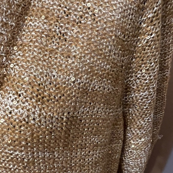 White Stag gold cream cardigan sweater. Size XL (16-18) - Picture 2 of 4